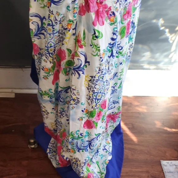 Nwt Boston Proper  Floral Dress in Blue and White - Picture 7 of 16